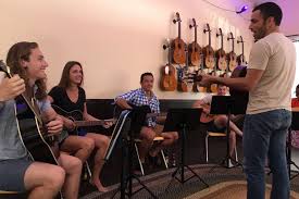 مدرس موسیقی